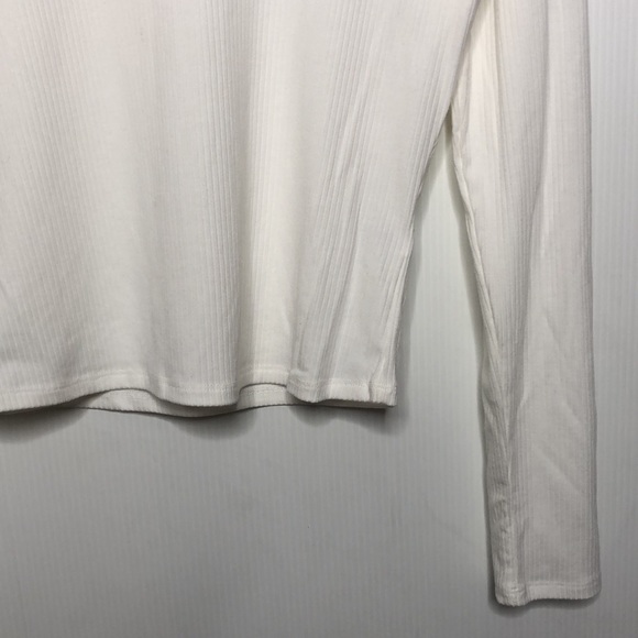 Abound Scoop Neck Long Sleeves Lace Trim T-Shirt Size Small NEW - Picture 6 of 11